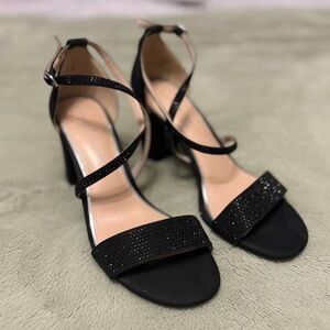 Kelly & Katie Paloona Heels!